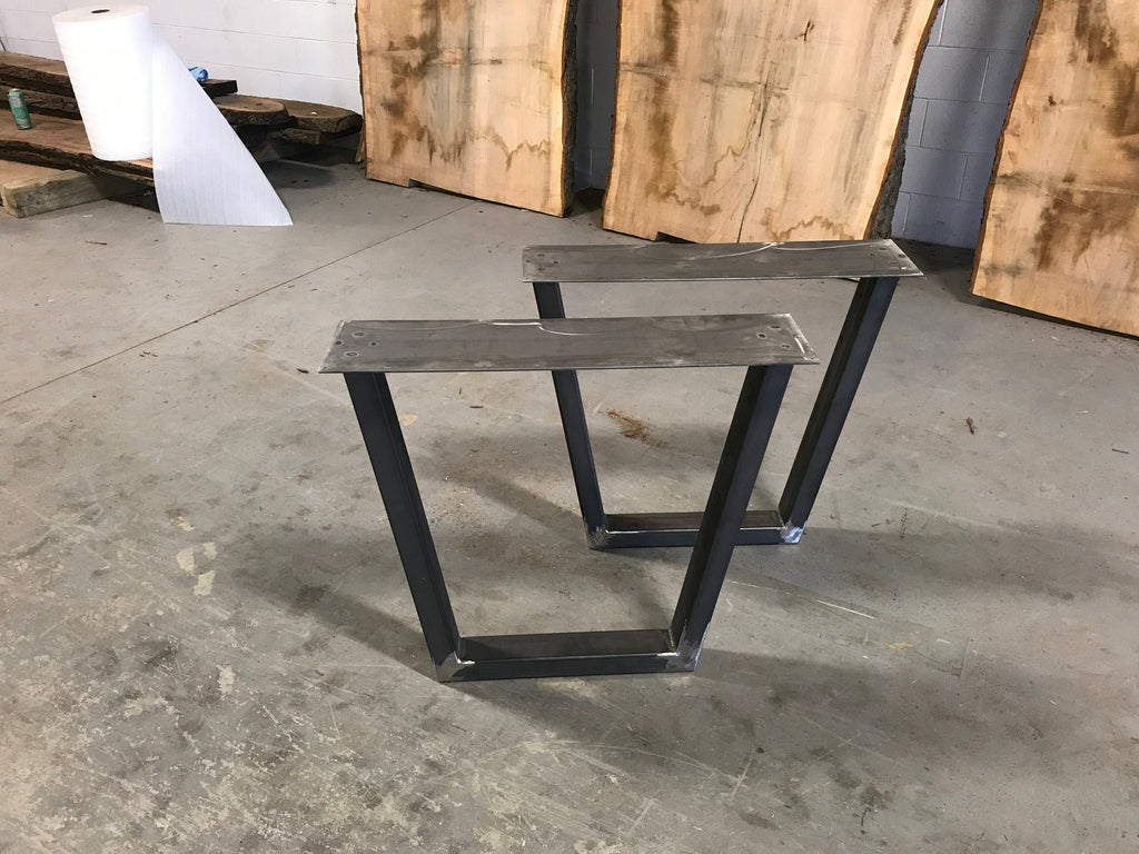 Industrial Desk / Table Legs Adjustable Leveling Feet Metal Table